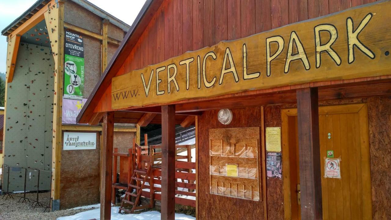 Harrachov Resident Apartments "Terrace & Chill" - High Speed Wifi, Smart Tv, Netflix, Disney Plus Εξωτερικό φωτογραφία